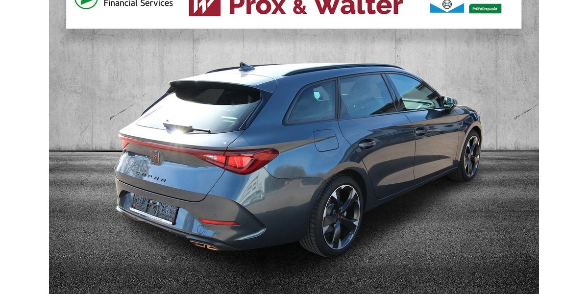 Cupra Leon Sportstourer e-HYBRID 6-DSG NAVI+LED+KAMERA 8.683 km 28.900 &euro; Hagenow 19230