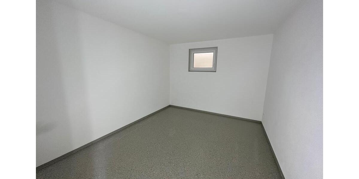 Reihenhaus Dillingen an der Donau - 4 Zimmer, 120 m&sup2;, 1.450&euro; | Angebot:26313321