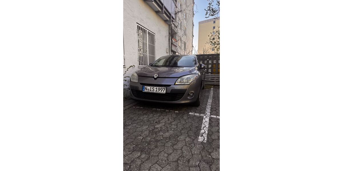 Renault Megane 311.000 km 2.000 &euro; Fürth 90763