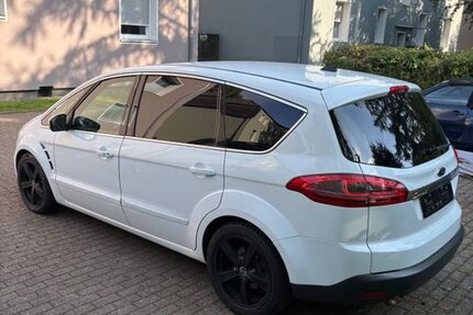 Ford S-Max 241.000 km 4.200 &euro; Dortmund 44388