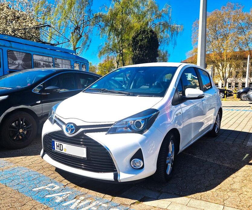 Yaris