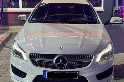 Mercedes CLA 180