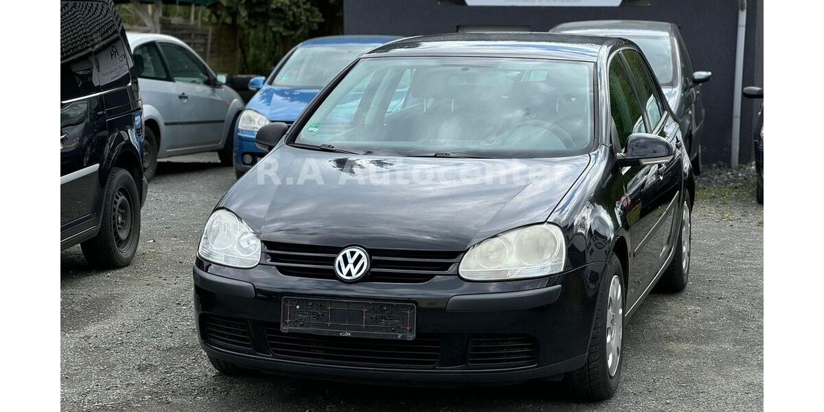VW Golf 221.567 km 2.400 &euro; Breitscheid-Medenbach 35767