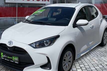 Toyota Yaris 53.527 km 12.990 &euro; München 81673