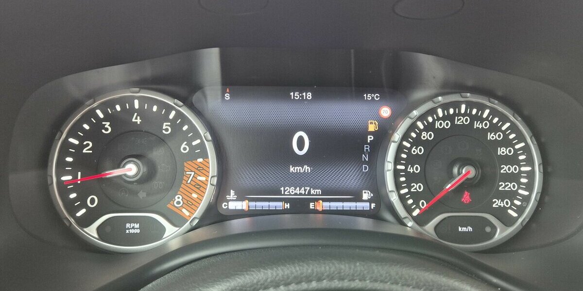 Hyundai i30 YES! Plus Navigation, Panoramadach, LED, Sport 89.202 km 12.890 &euro; Rodgau 63110