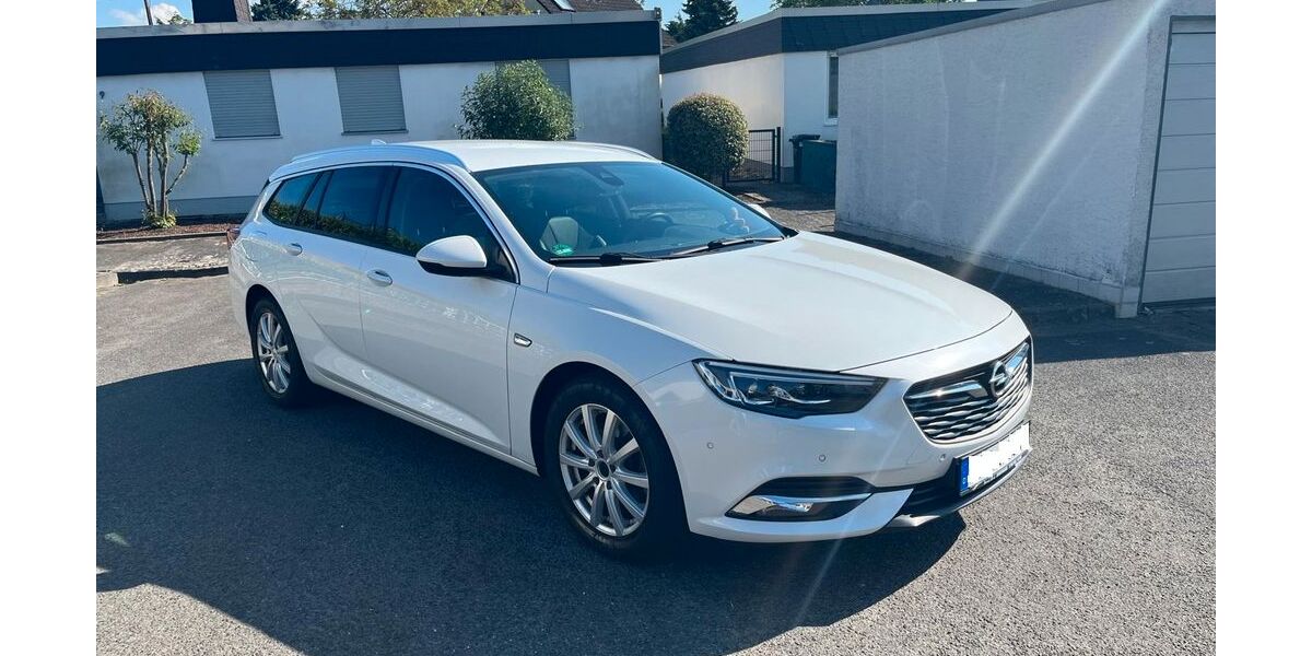 Opel Insignia 69.500 km 15.200 &euro; Hofheim am Taunus 65719