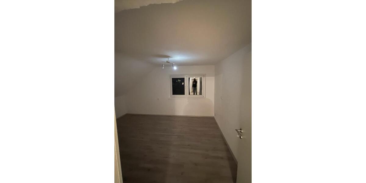 Wohnung zur miete 630 Euro+ 2 zimmer