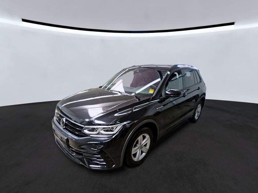 VW Tiguan 123.700 km 32.999 € Braunschweig 38120