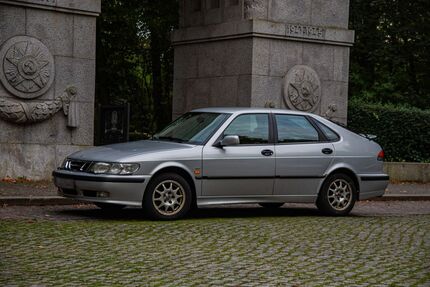 Saab 9-3 126.500 km 5.999 &euro; Berlin 10997