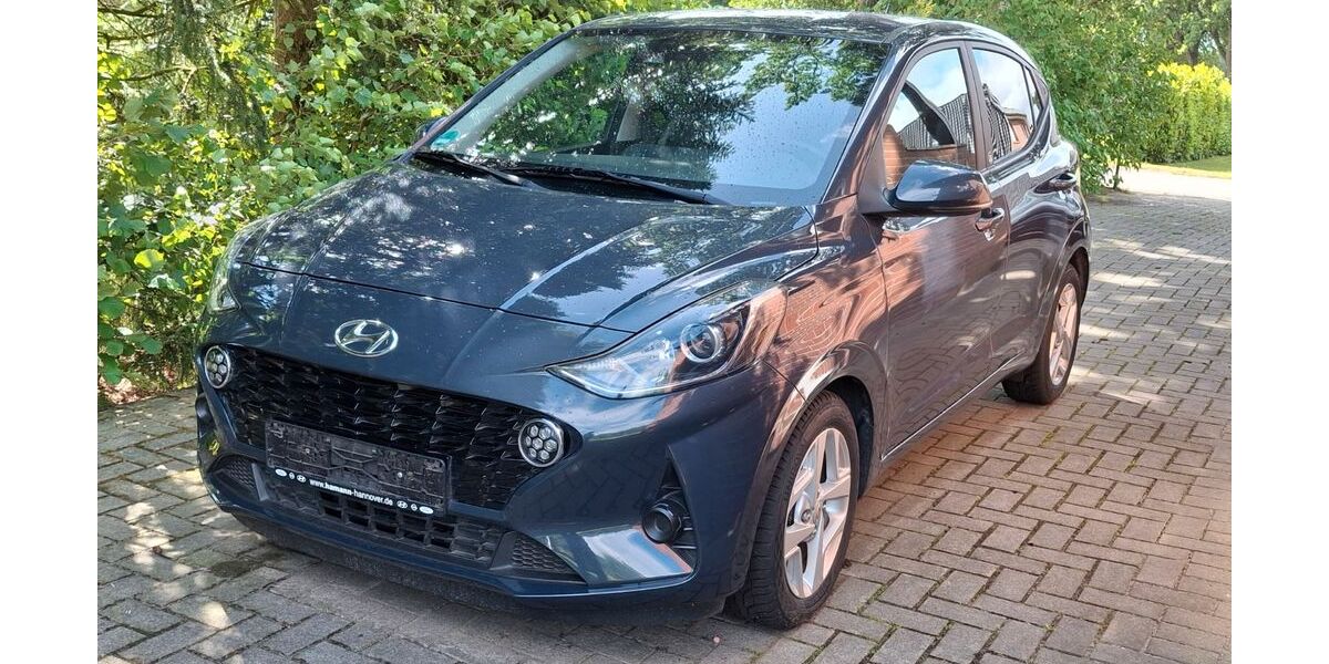 Hyundai i10 61.000 km 10.800 &euro; Basdahl 27432