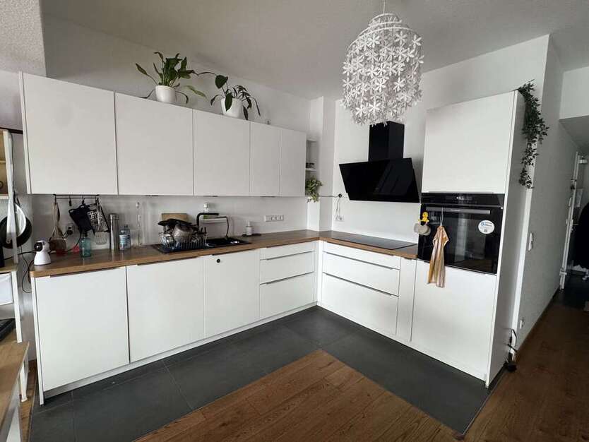 Wohnung zum Mieten in Mainz-Kostheim 2.000 € 125.96 m²