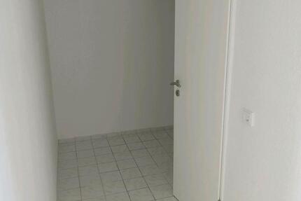 Haus Siegburg - 2 Zimmer, 60 m&sup2;, 892&euro; | Angebot:26327043