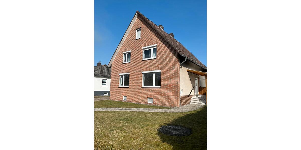 Erdgeschoßwohnung Südheide Unterlüß - 3 Zimmer, 87 m&sup2;, 790&euro; | Angebot:25172522