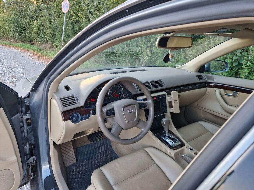 Audi A4 196.900 km 5.300 € Waldkraiburg 84478