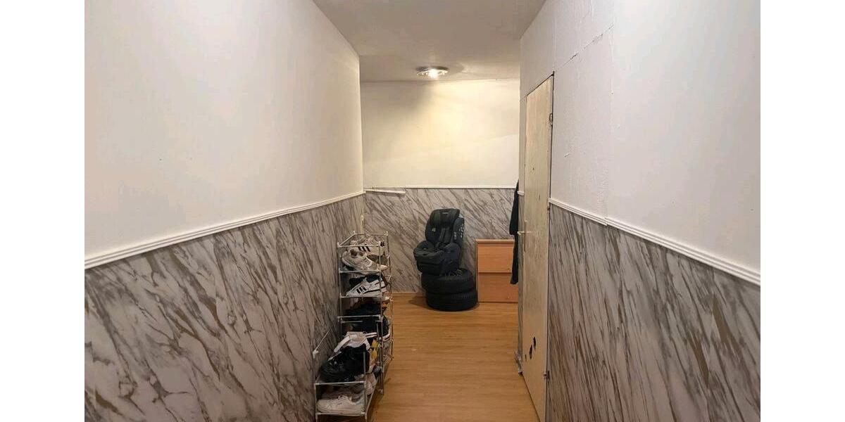 Etagenwohnung Mönchengladbach Süd - 4 Zimmer, 102 m&sup2;, 138.000&euro; | Angebot:26815425