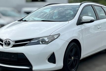 Toyota Auris 160.000 km 5.250 &euro; Hagen 58135