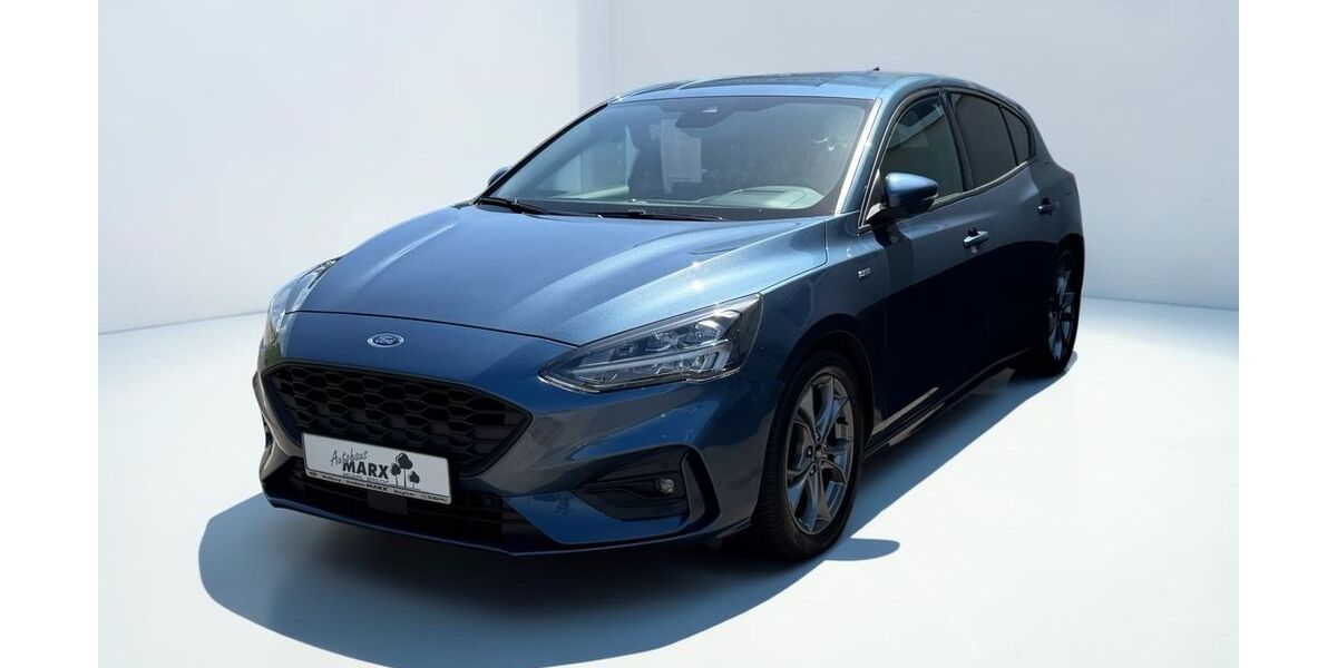 Ford Focus 68.500 km 16.790 &euro; Berglicht 54426