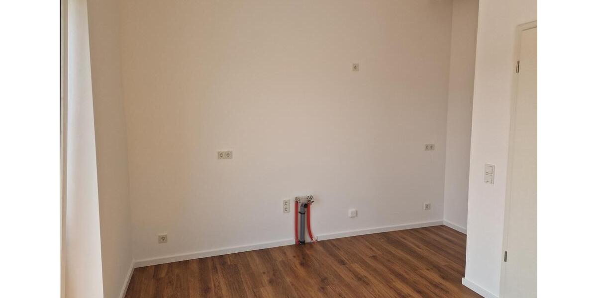 NeubauGeschmackvolle 3-Zimmer-Penthouse Wohnung Terrass+ Aufzug 3 zimmer