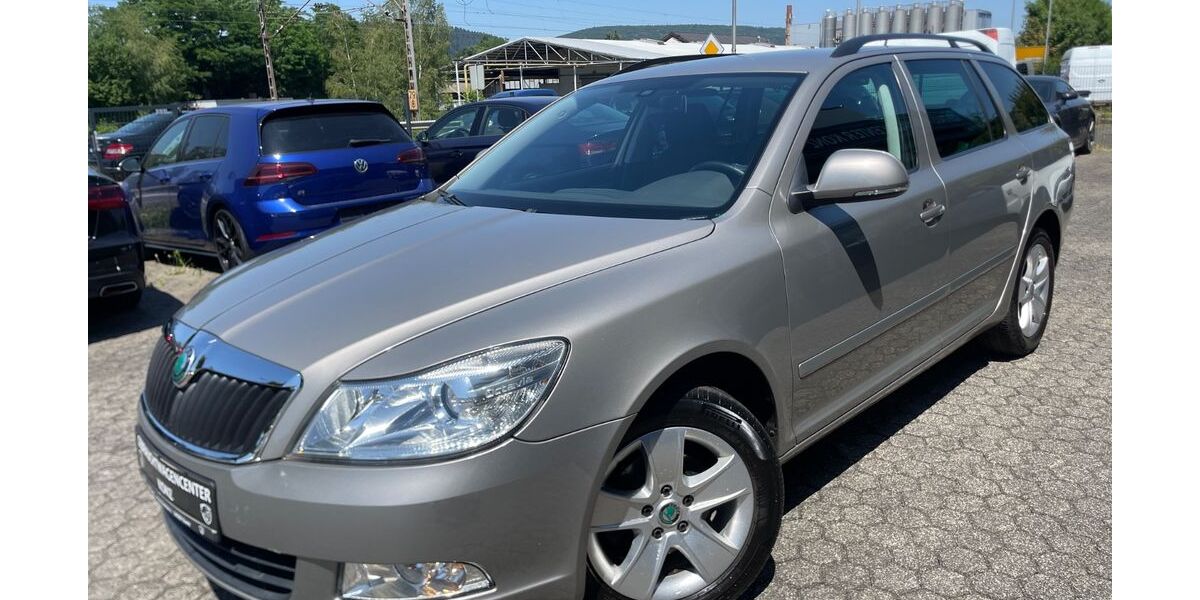 Skoda Octavia 107.000 km 5.490 &euro; Konz 54329