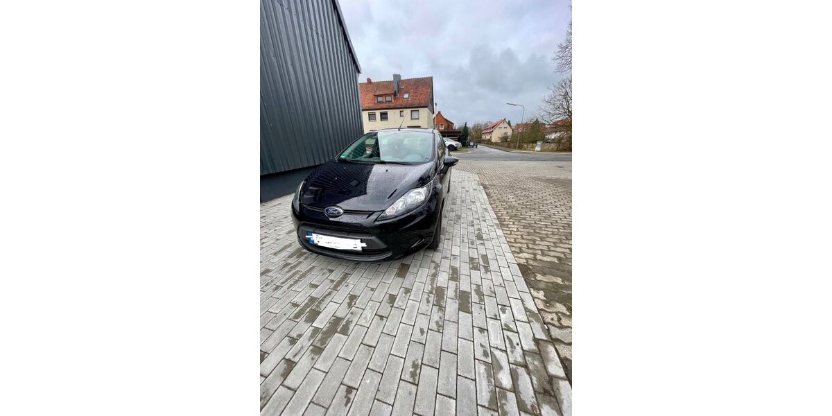 Ford Fiesta 213.000 km 2.250 &euro; Herzberg am Harz 37412
