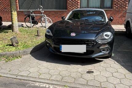 Fiat 124 Spider 106.000 km 15.300 &euro; Hamburg 22303