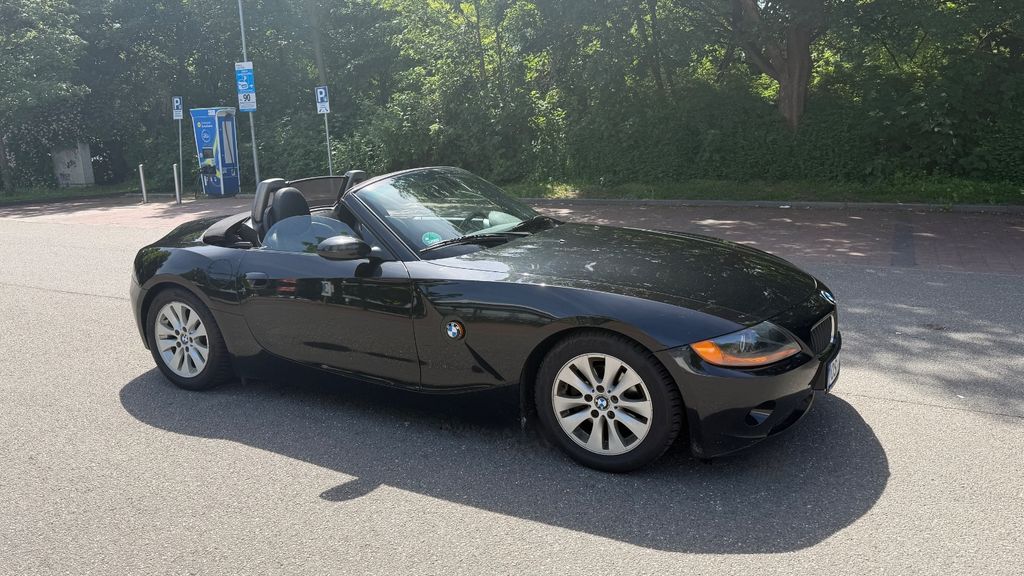 BMW Z4 228.235 km 5.700 &euro; Hamburg 22049