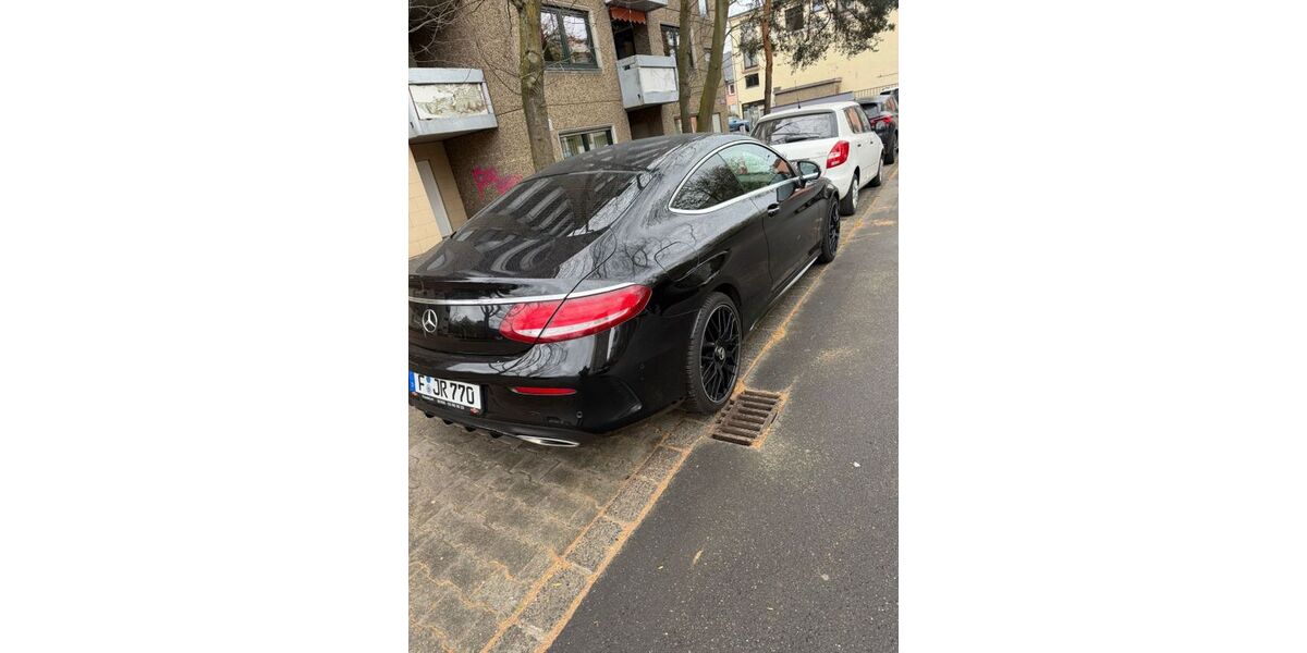 Mercedes-Benz C 250 226.000 km 15.500 &euro; Frankfurt 60599
