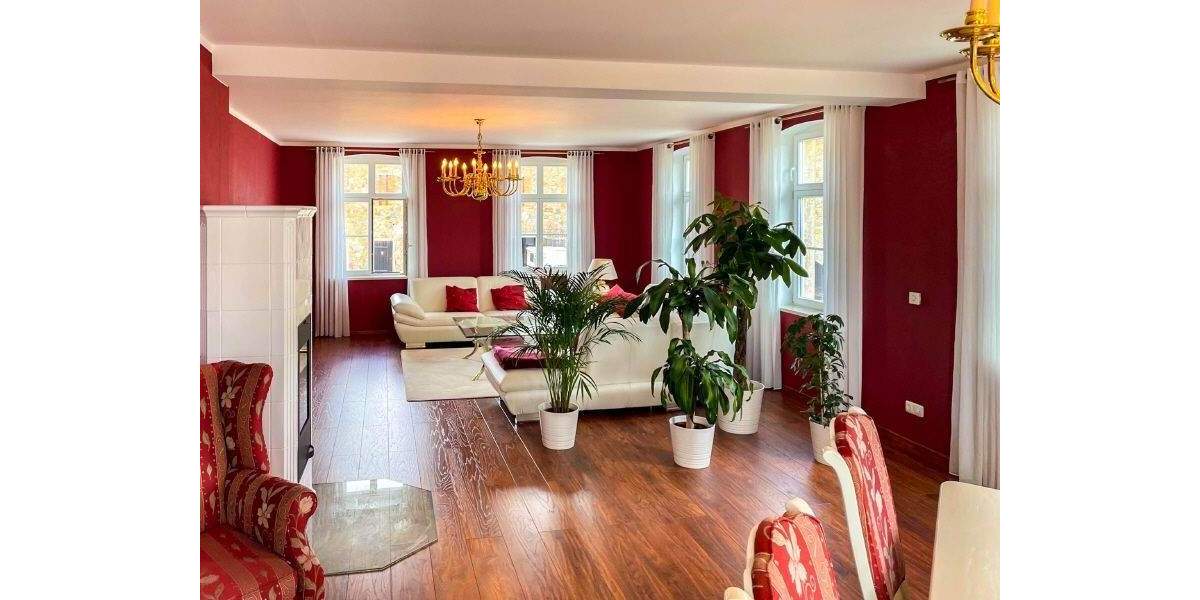 Bauernhaus, Landhaus Neustadt Polenz - 8 Zimmer, 328 m&sup2;, 280.000&euro; | Angebot:25727582