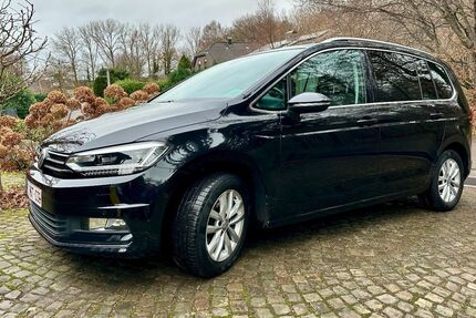 VW Touran 85.842 km 22.950 &euro; Aachen 52066
