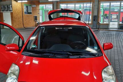 Toyota Yaris 130.000 km 4.500 € Burglengenfeld 93133