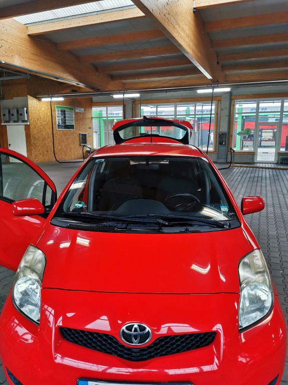 Toyota Yaris 130.000 km 4.500 € Burglengenfeld 93133