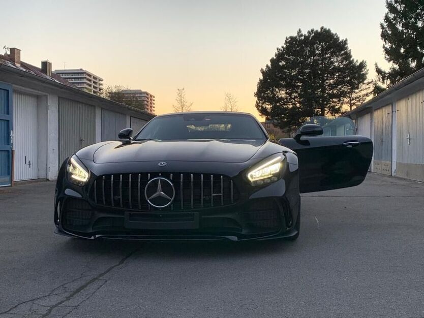 AMG GT R