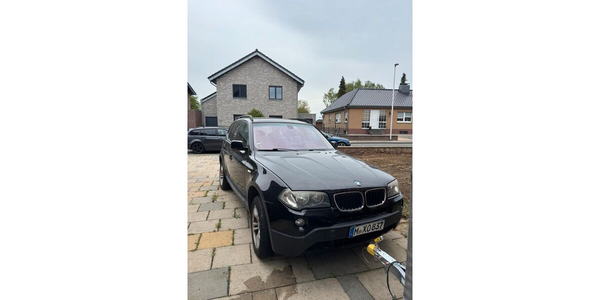 BMW X3 404.000 km 2.299 &euro; Heinsberg 52525