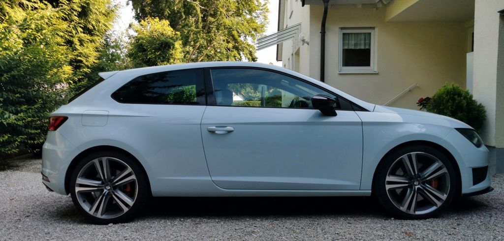 Seat Leon 122.000 km 14.900 &euro; Emmering 82275