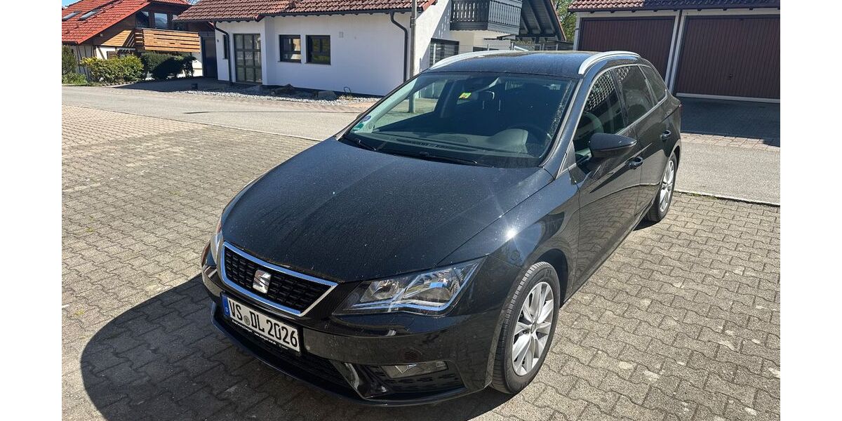 Seat Leon 112.000 km 11.499 &euro; Villingen-Schwenningen 78054