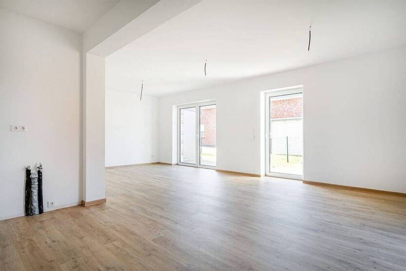 Modernes & energieeffizientes Reiheneckhaus in zentraler Lage - schlüsselfertig & bezugsbereit!