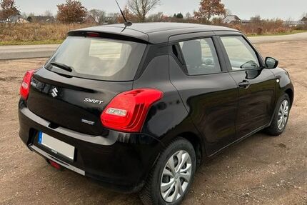 Suzuki Swift 56.000 km 11.500 &euro; Husum 25813