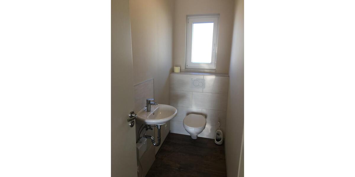 Büro 114 m² (1. OG) mit Stellplätzen und Lagerräumen zimmer