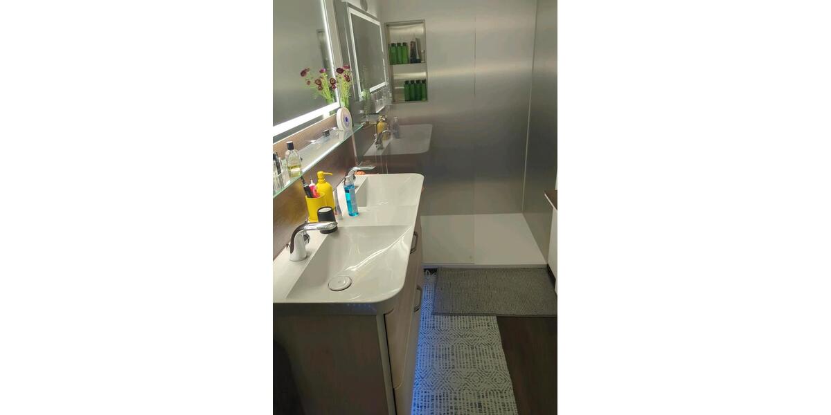 Etagenwohnung Zwickau Auerbach - 2 Zimmer, 60 m&sup2;, 89.000&euro; | Angebot:27430135