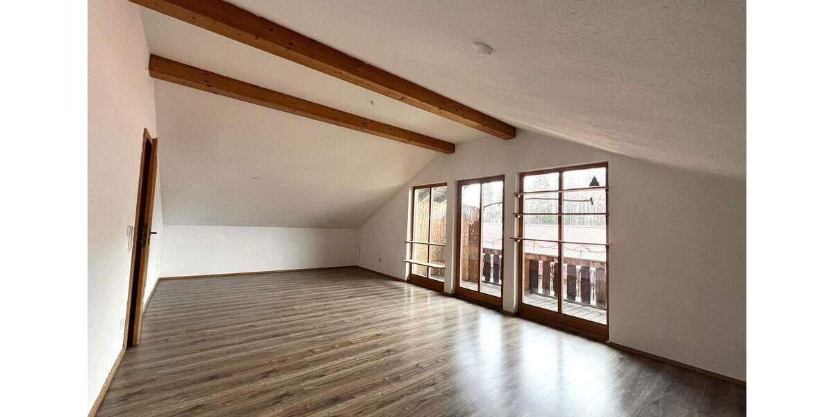 Ruhig gelegene 2 Zimmer Dachgeschosswohnung zu verkaufen 2 zimmer