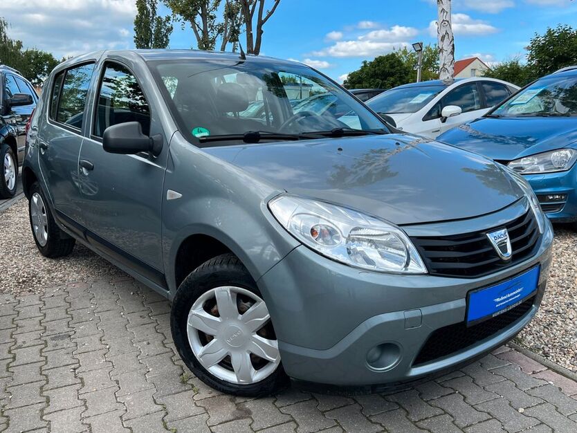 Dacia Sandero 83.319 km 4.490 € Berlin 13089