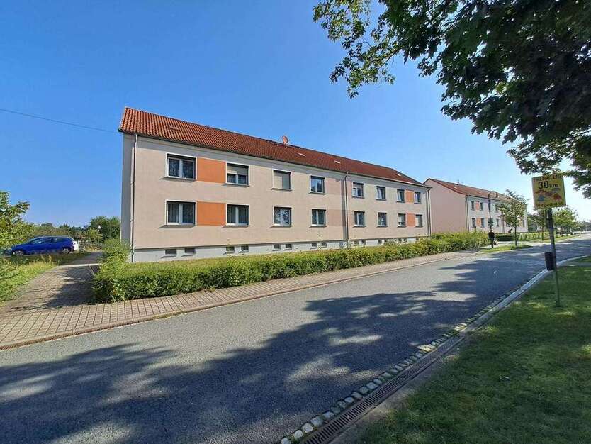 Wohnung zum Mieten in Wülknitz 353 € 58.75 m²