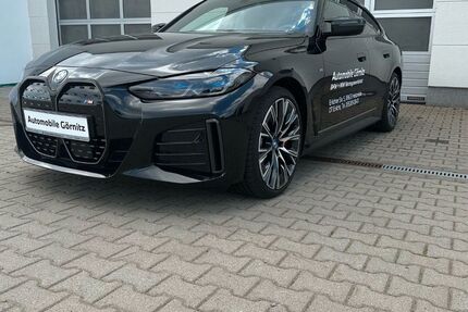 BMW i4 15.000 km 59.987 &euro; Halsbrücke OT Erlicht 09633