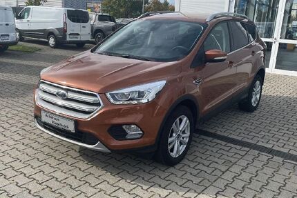 Ford Kuga 79.500 km 14.490 &euro; Hoyerswerda 02977