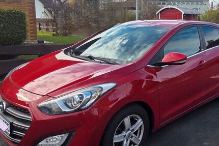 Hyundai i30 23.500 km 10.200 &euro; Vellmar 34236