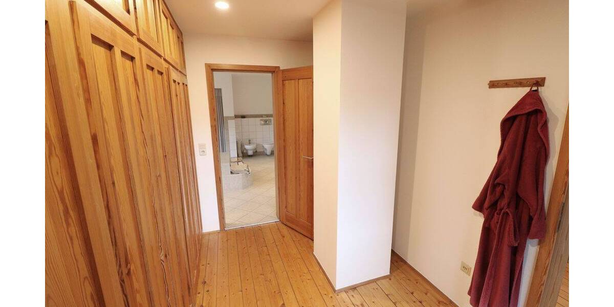 Einfamilienhaus Cloppenburg - 5 Zimmer, 141 m&sup2;, 360.000&euro; | Angebot:26834950