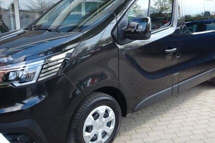 Renault Trafic 33.100 km 34.990 &euro; Dresden 01217