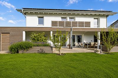 NATURNAH WOHNEN, MODERN LEBEN, GENIEßEN - Einfamilienhaus Waldshut-Tiengen Tiengen | Angebot:27321452