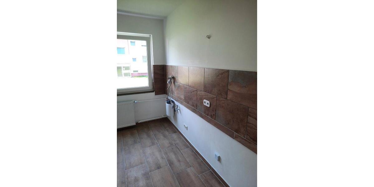 Hochparterre Hameln Kernstadt - 3 Zimmer, 70 m&sup2;, 108.000&euro; | Angebot:27004775