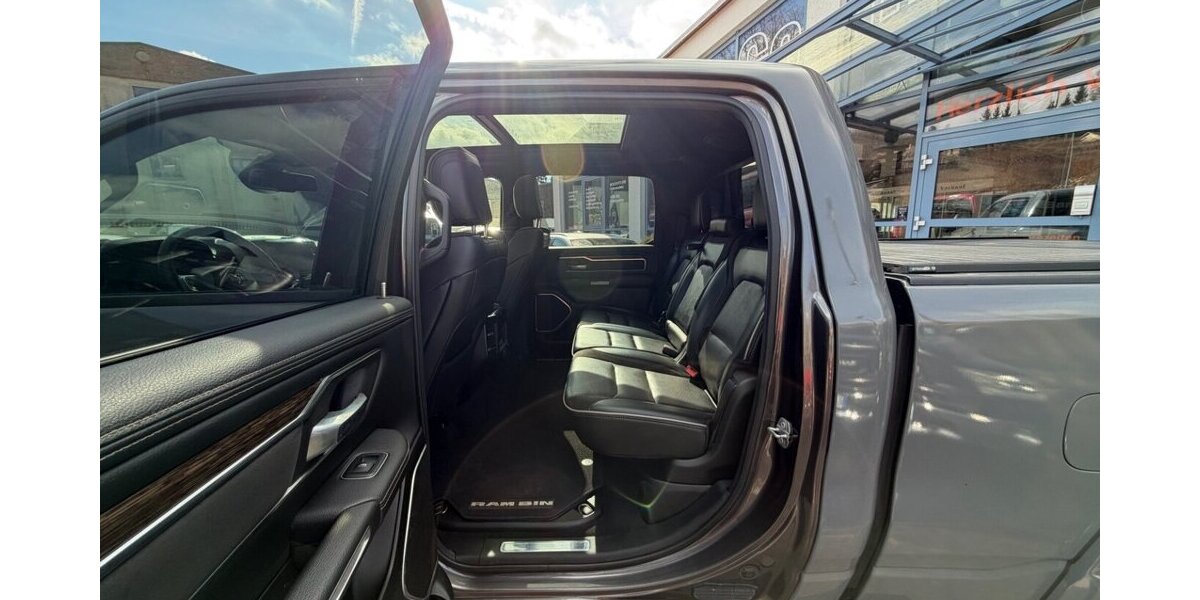 Dodge RAM 1500 Hemi Laramie